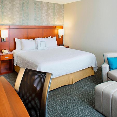 Courtyard By Marriott Tucson Williams Centre Hotel Bagian luar foto