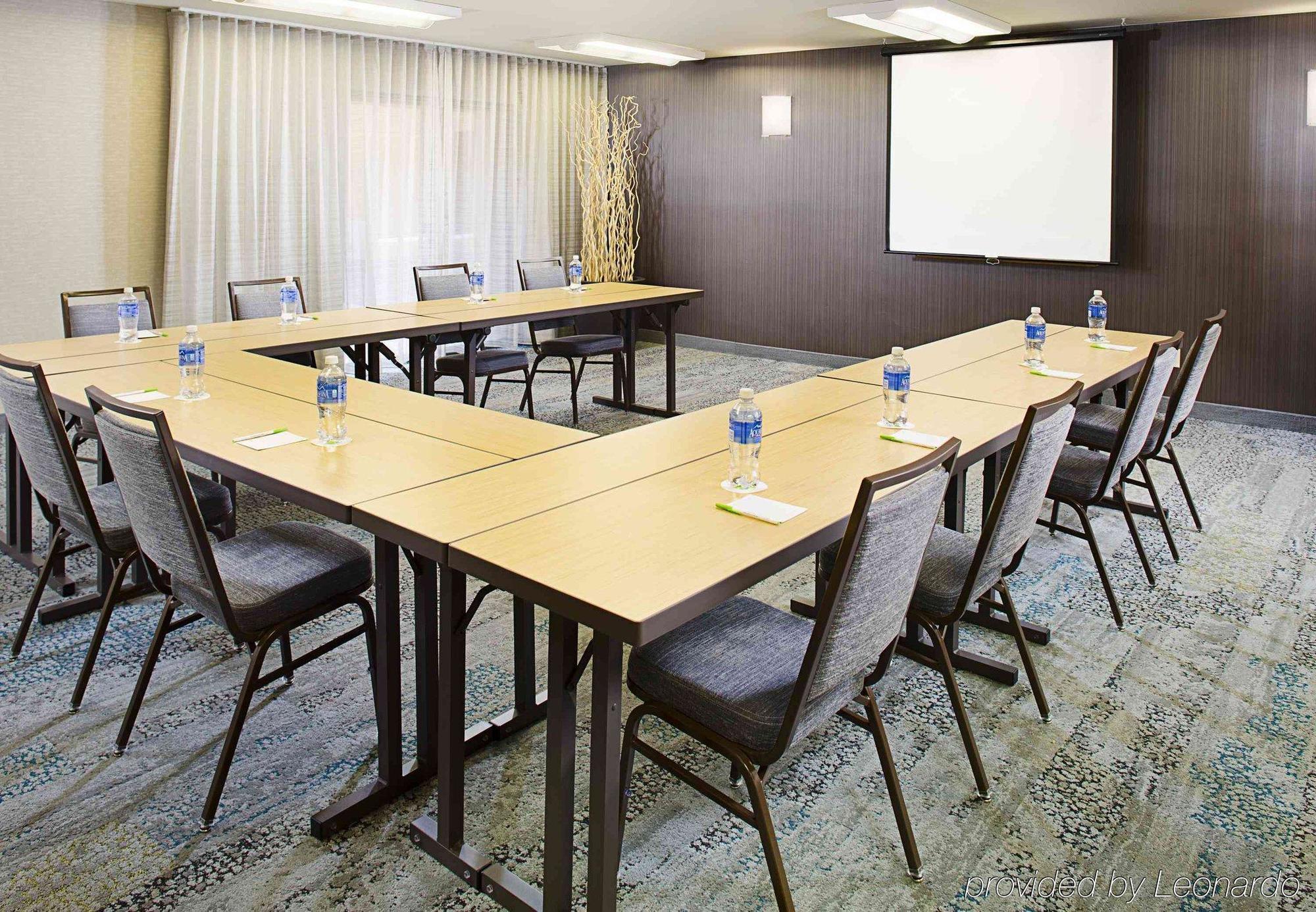 Courtyard By Marriott Tucson Williams Centre Hotel Bagian luar foto
