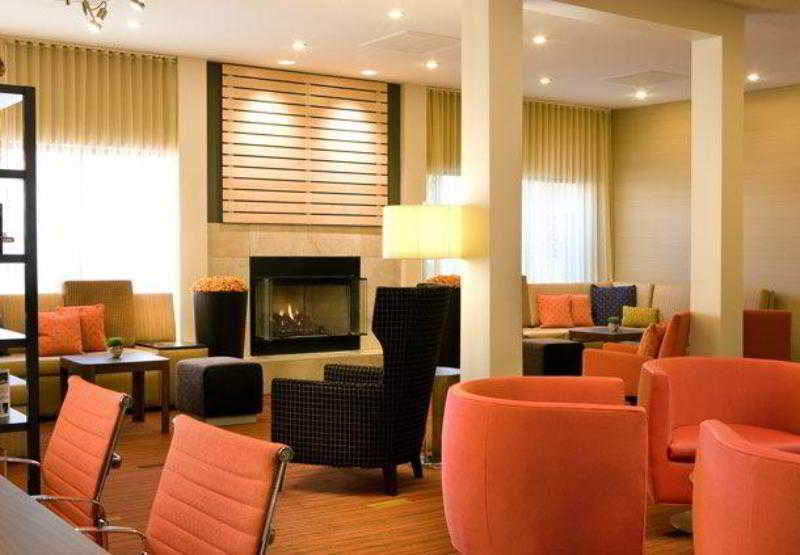Courtyard By Marriott Tucson Williams Centre Hotel Bagian luar foto